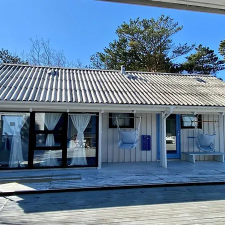 Ilenia - 150m From The Sea By Interhome